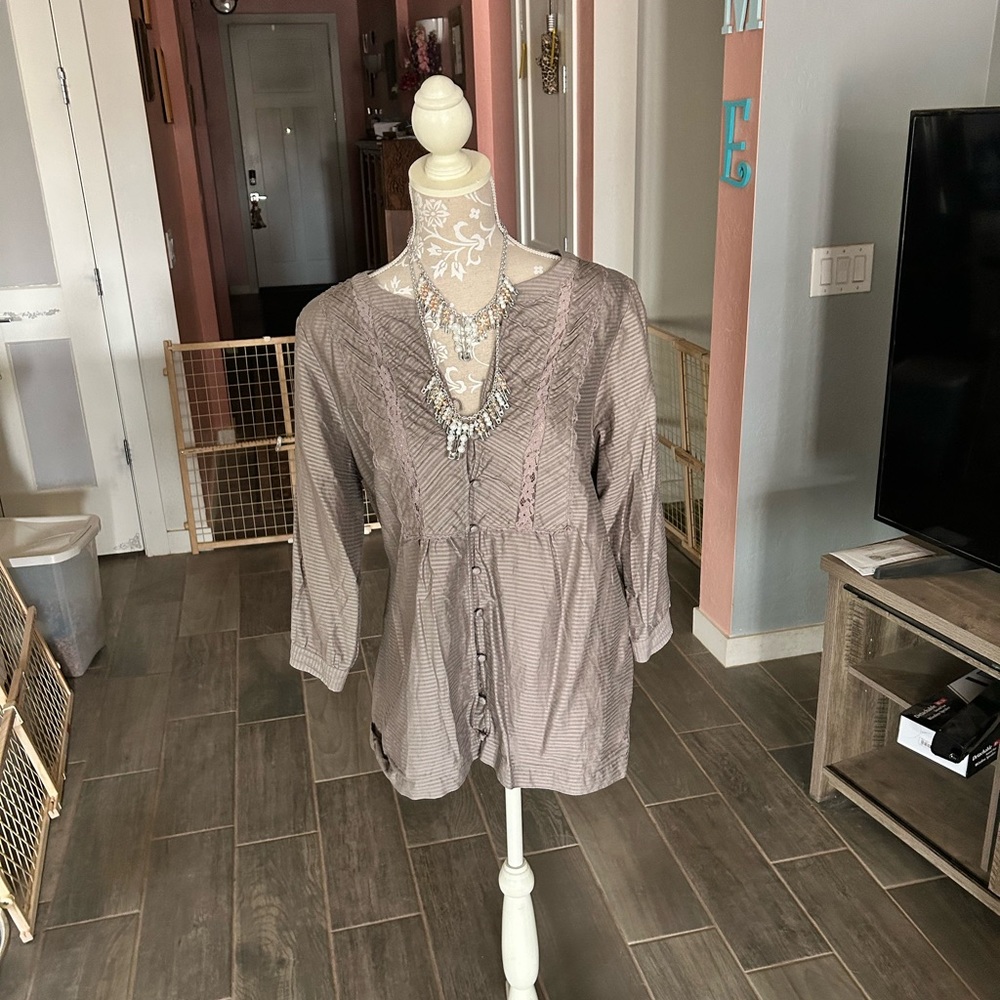 This is a top that could’ve worn with just about anything.